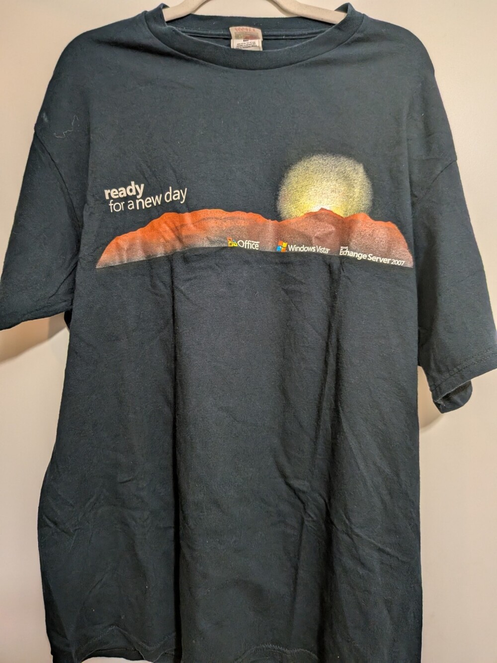 Vintage 2007 Microsoft Launch Tee XL Ready For A New Day Windows Vista Office